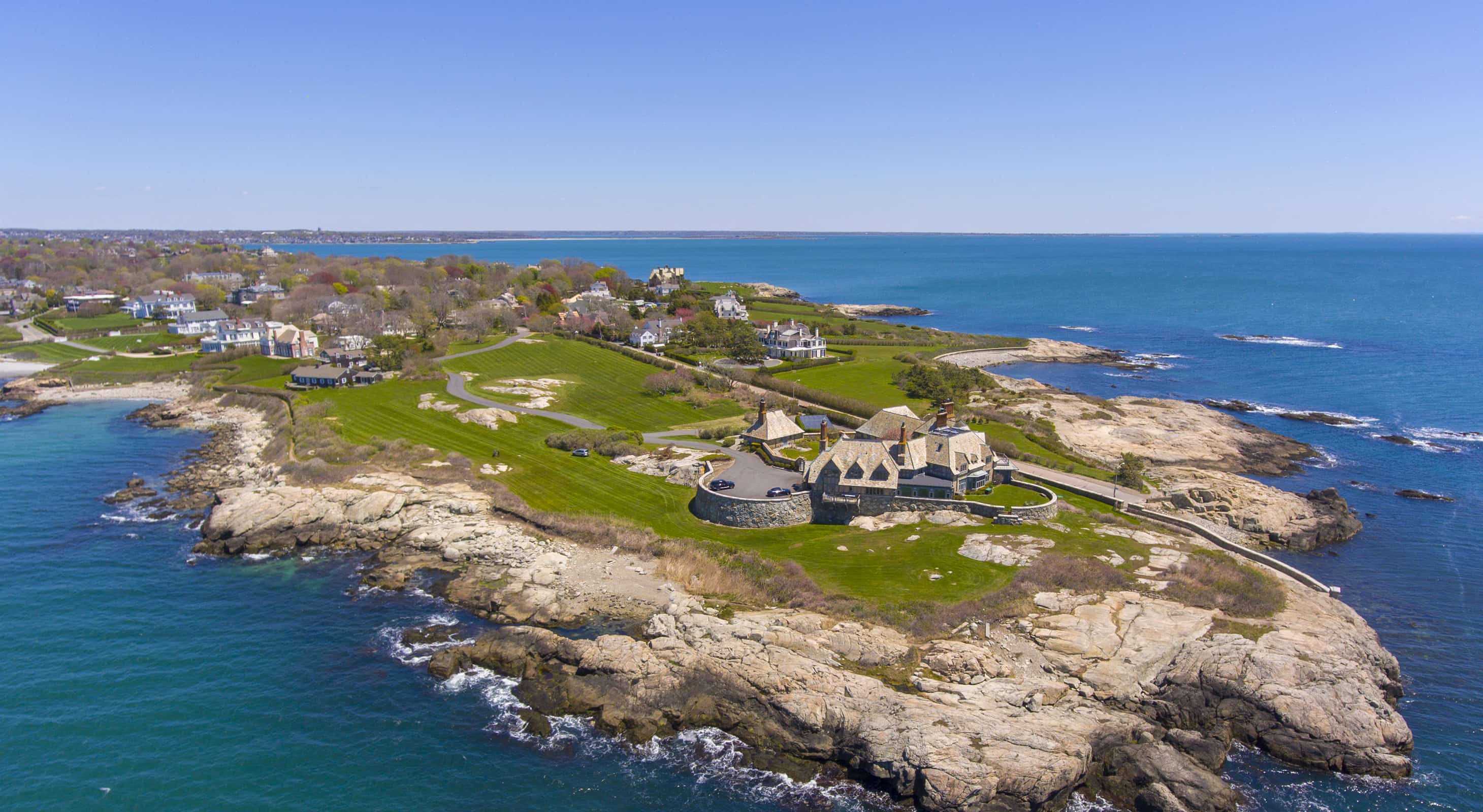 Beautiful view of Rhode Island mansions driving tour