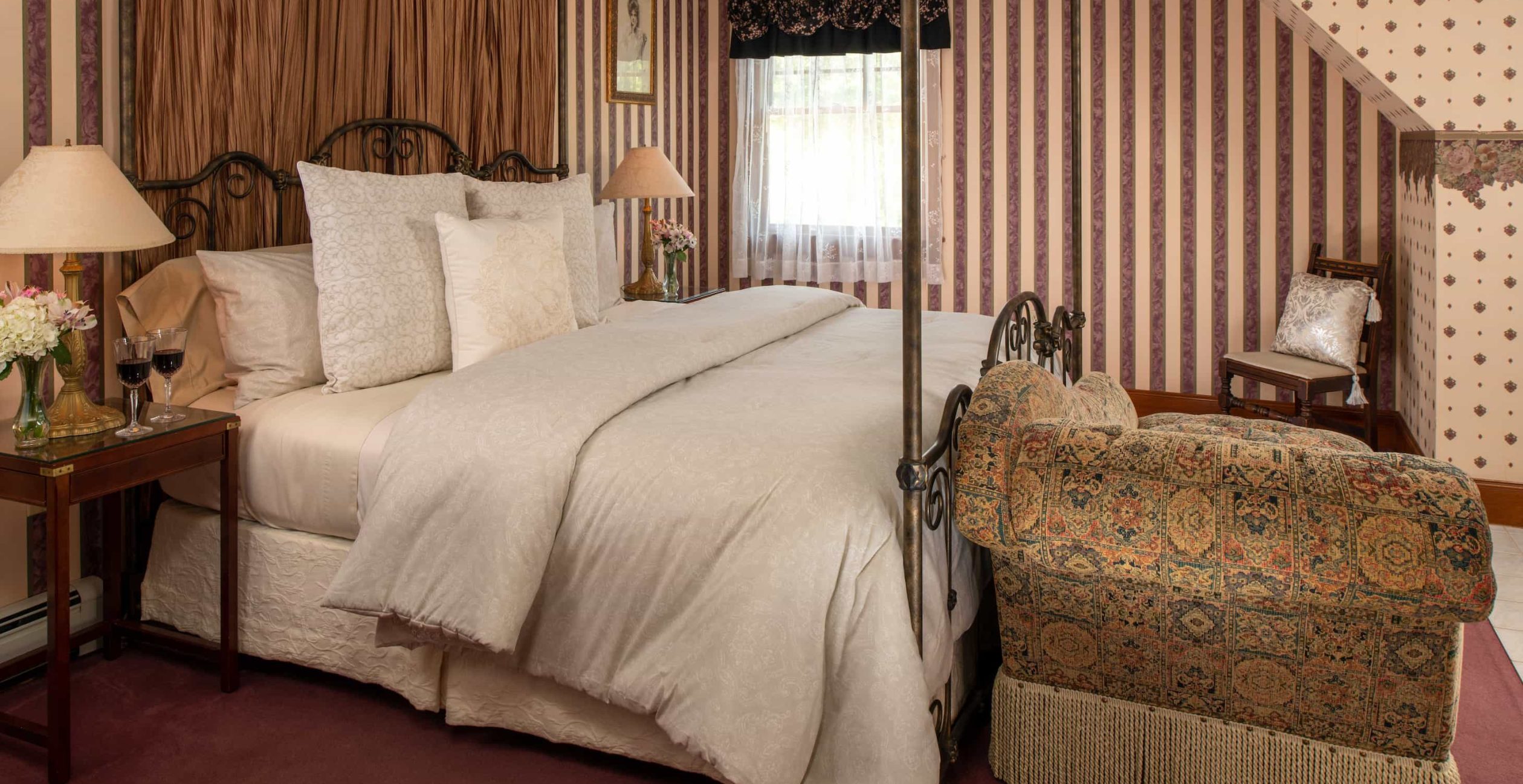 Henry James Room at Falmouth, MA boutique hotel