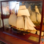 Cape Cod Bedroom 12 Model Boat