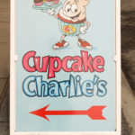 Cupcake Charlie's sign
