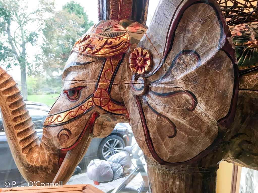 Wooden elephant, Spice & Tea Merchants