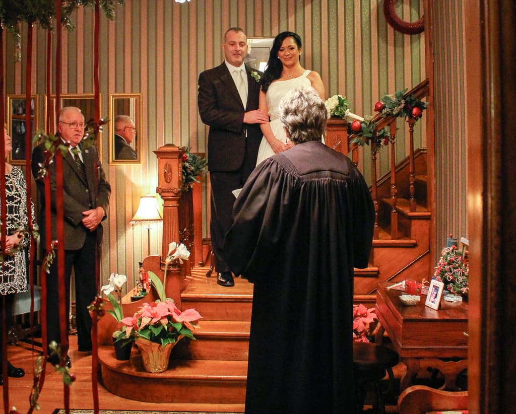 Winter wedding at the Palmer House Inn located in Falmouth, Cape Cod, Massachusetts, USA.