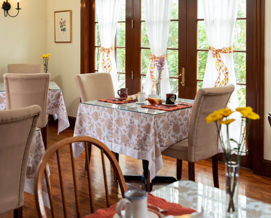 dining room at Cape Cod inn