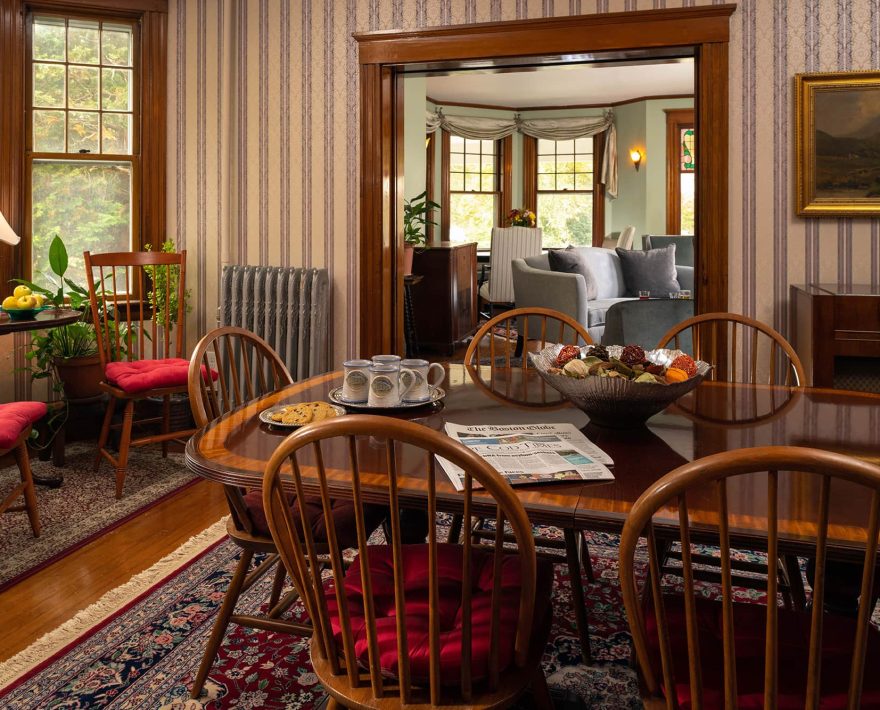 dining table in the Palmer House Inn