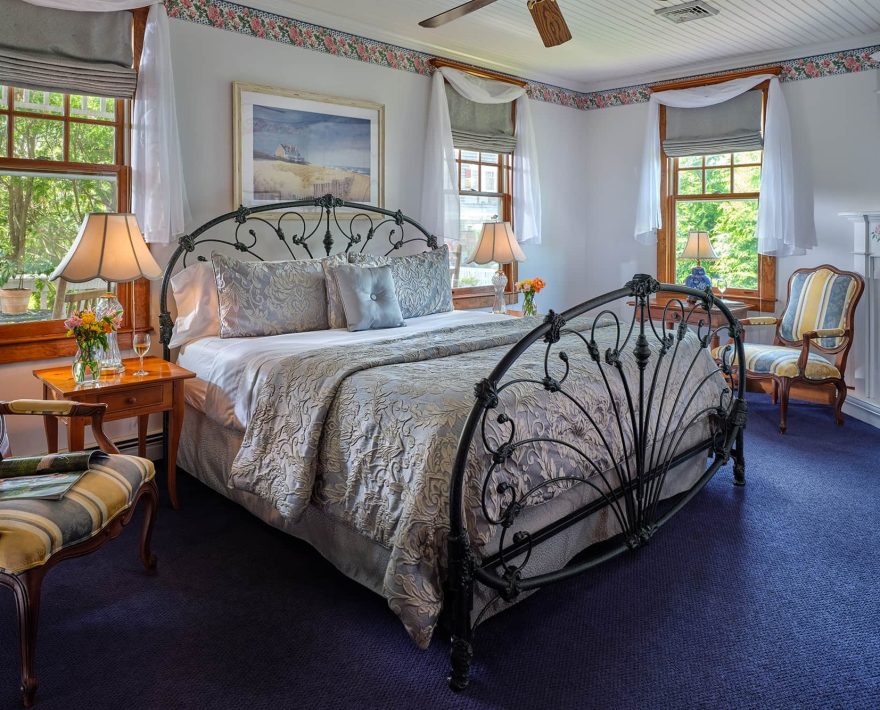 Harriet Beecher Stowe Room bed